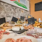 Palazzo D'assi - 4* Monforte dʼAlba