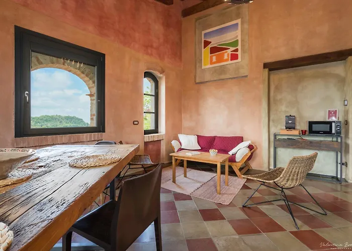 Pensión Palazzo D'assi - Monforte dʼAlba