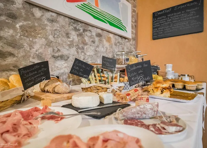 Palazzo D'assi - 4* Monforte dʼAlba